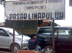 Pasar Lima Puluh Segera Rampung