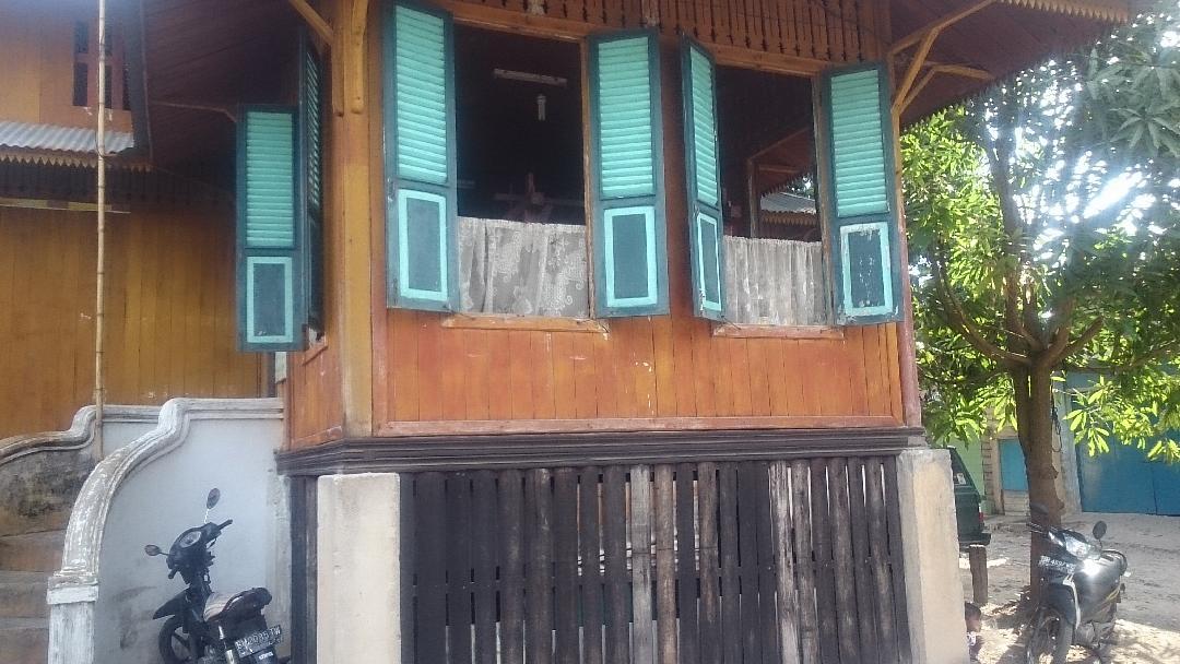 Rumah Tenun Kampung Bandar