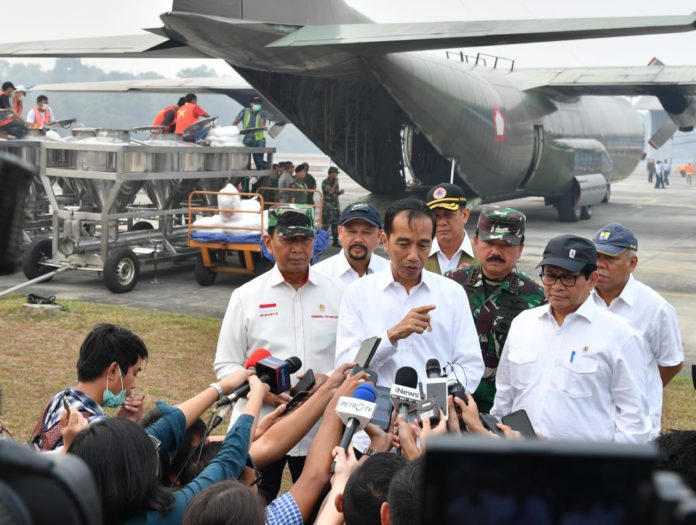 sekadar berfoto