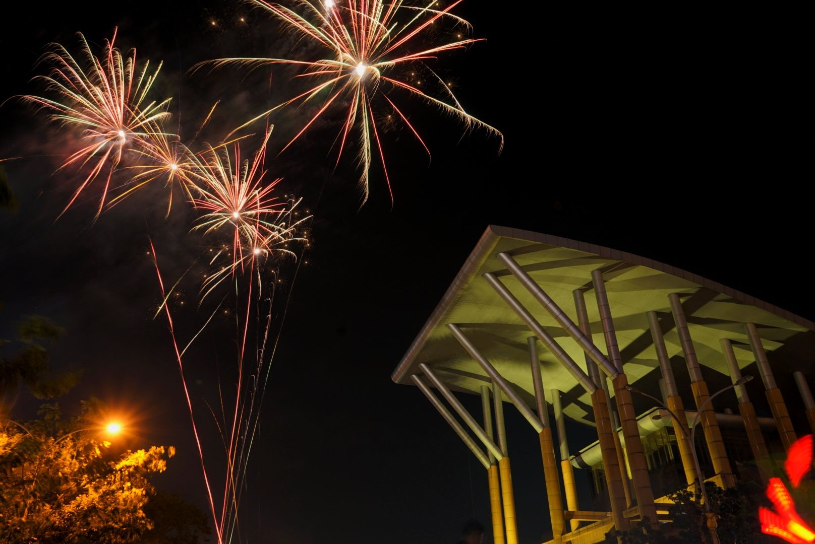 Malam Pergantian Tahun 2020 di Pekanbaru