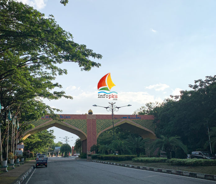 Pembayaran Non Tunai Parkir Bandara SSK II Pembayaran Non Tunai Parkir Bandara SSK II