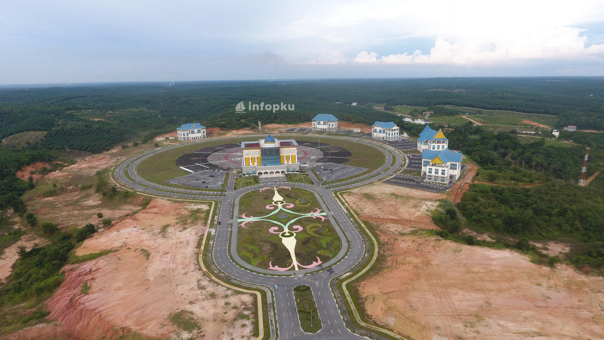 HUT Pekanbaru 238