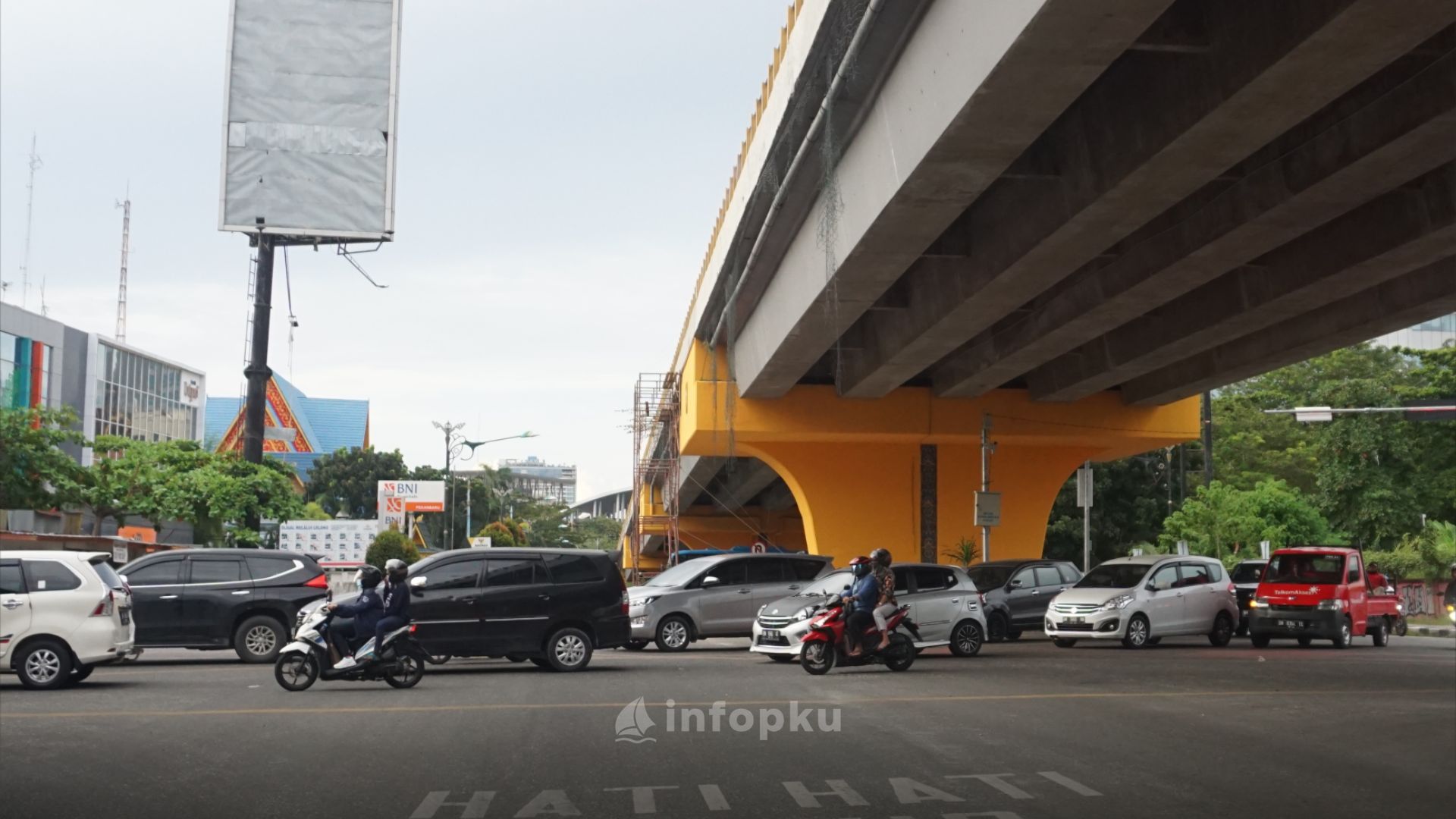 Jalan Sudirman Pekanbaru Dilebarkan