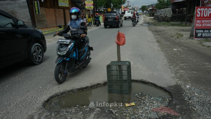 Jalan Rusak Pekanbaru