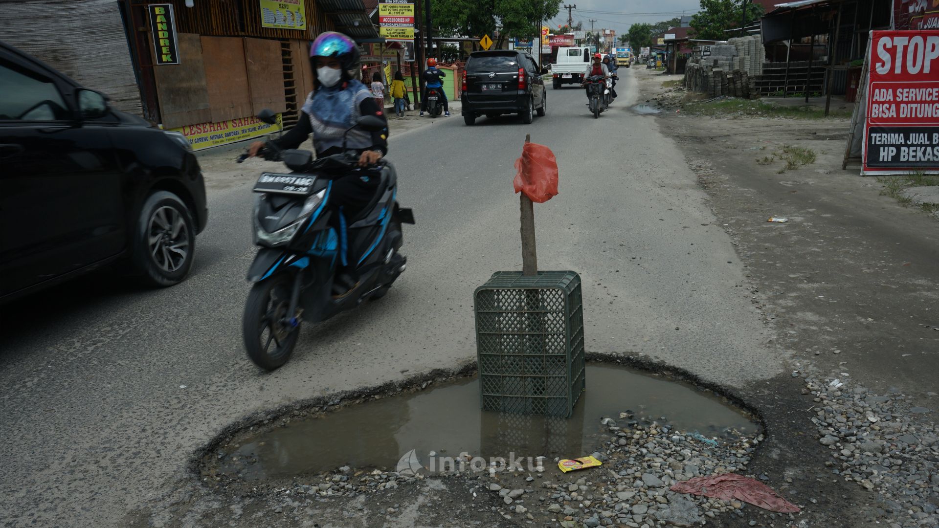 Jalan Rusak Pekanbaru