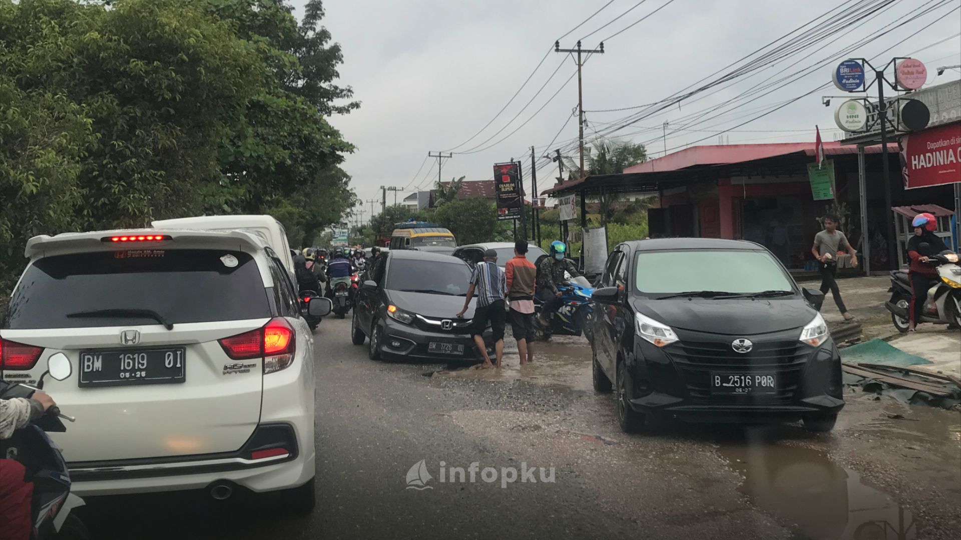 Overlay Tiga Ruas Jalan
