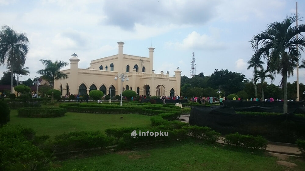 istana siak
