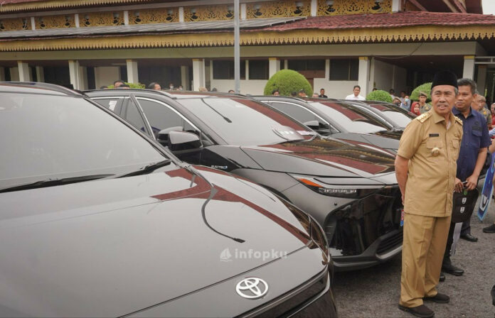 Mobil Listrik Pemprov Riau