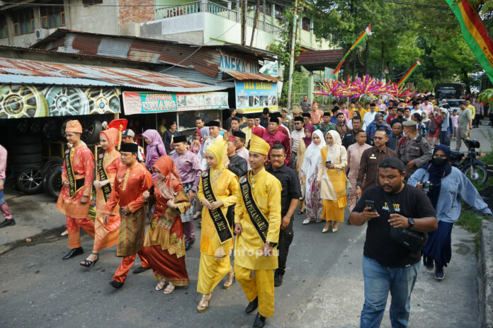 Upacara Adat Melayu Riau