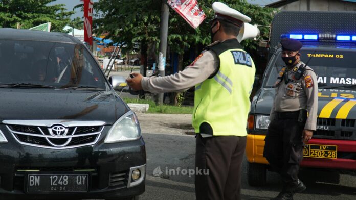 Tilang Manual di Pekanbaru