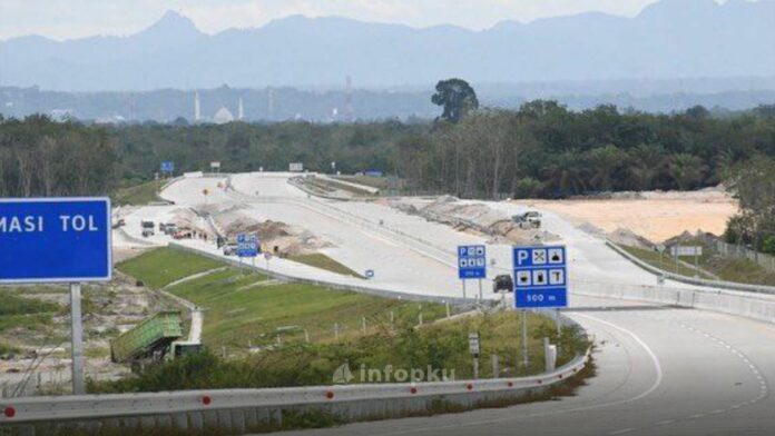 Tol Padang-Pekanbaru