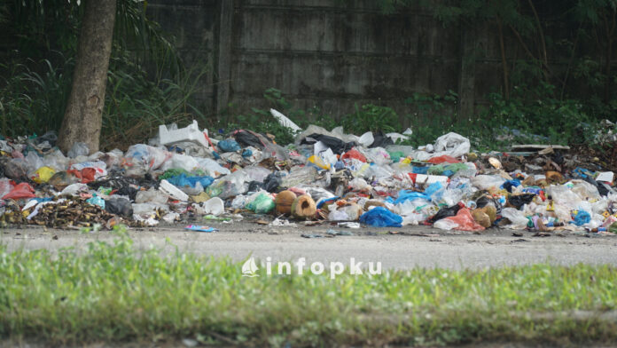 Sampah di Kota Pekanbaru Sampah di Kota Pekanbaru