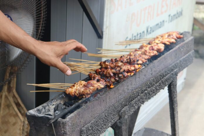 Sate di Pekanbaru Sate di Pekanbaru