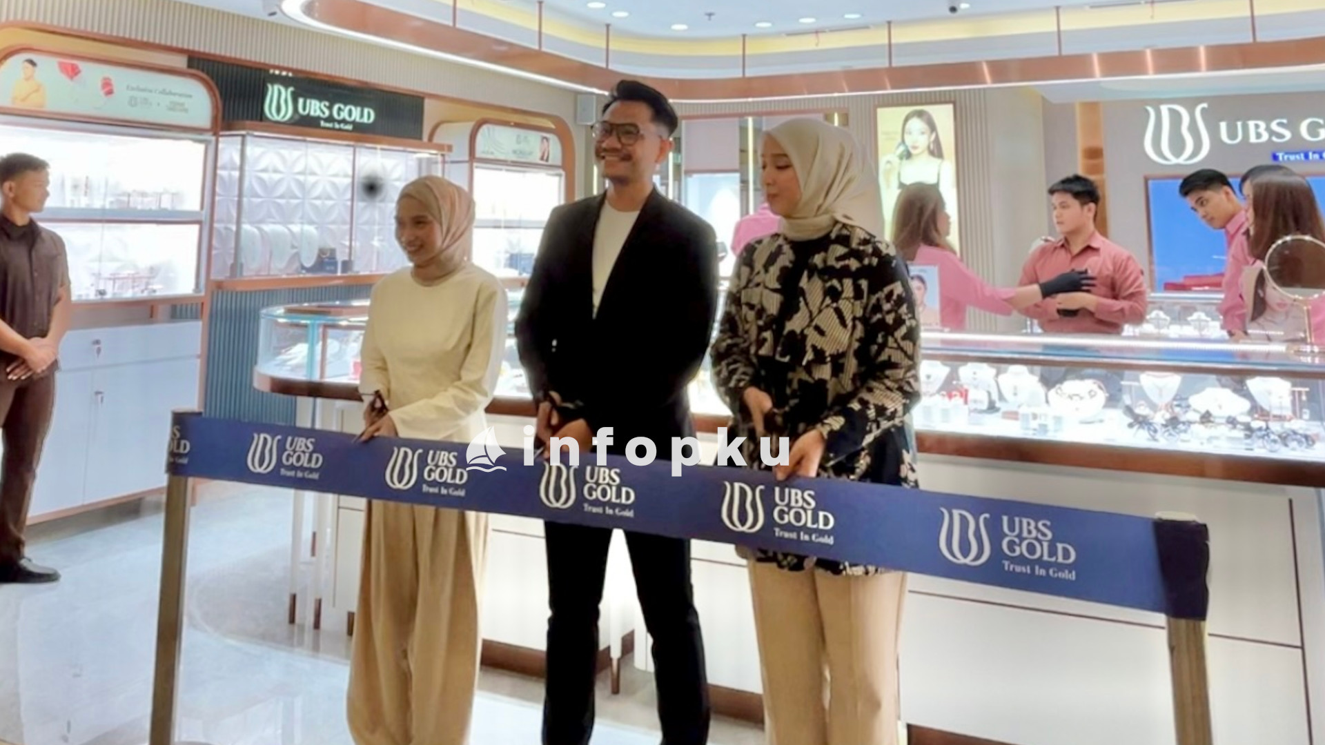UBS Gold Store Pekanbaru
