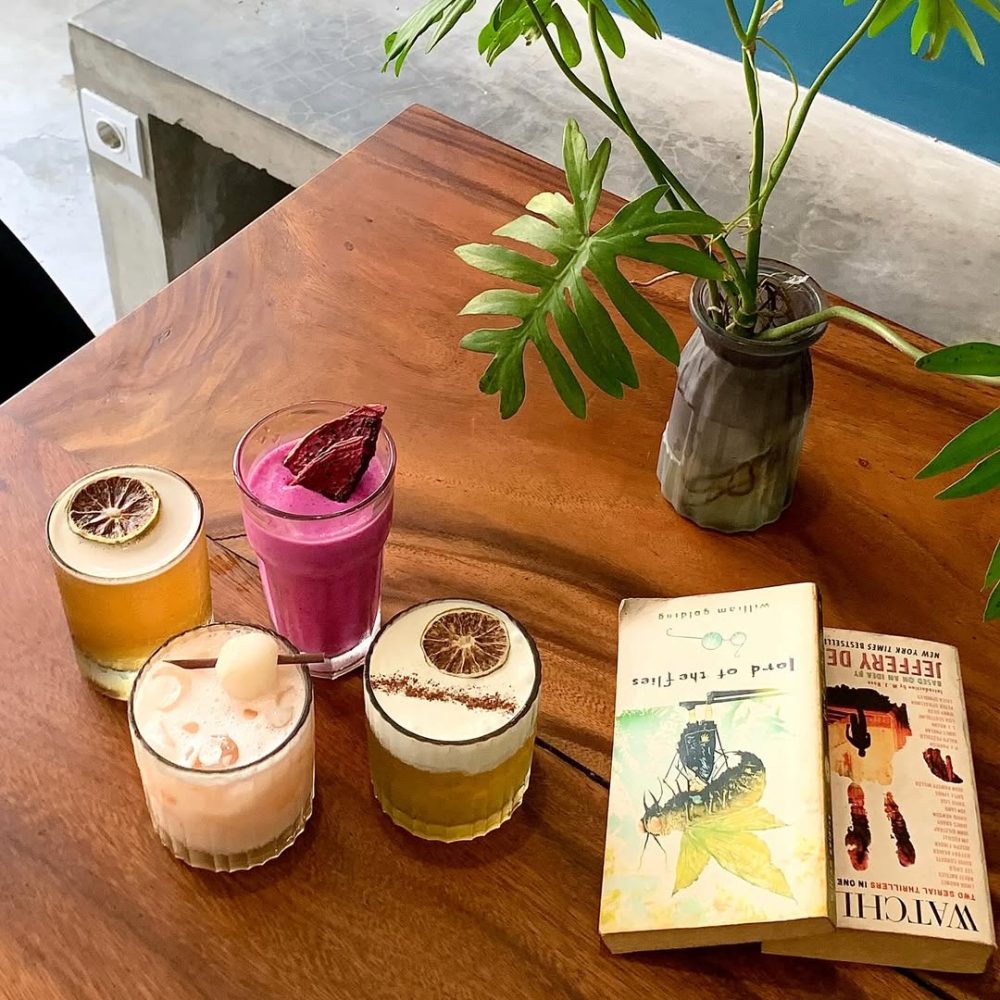Alaka Coffe - Cafe Buku di Pekanbaru